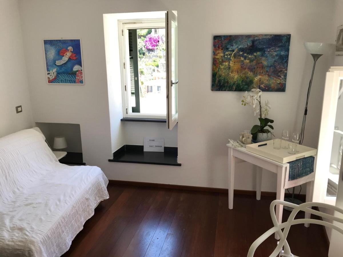 Giuli Camera Vista Mare Вернаца Екстериор снимка